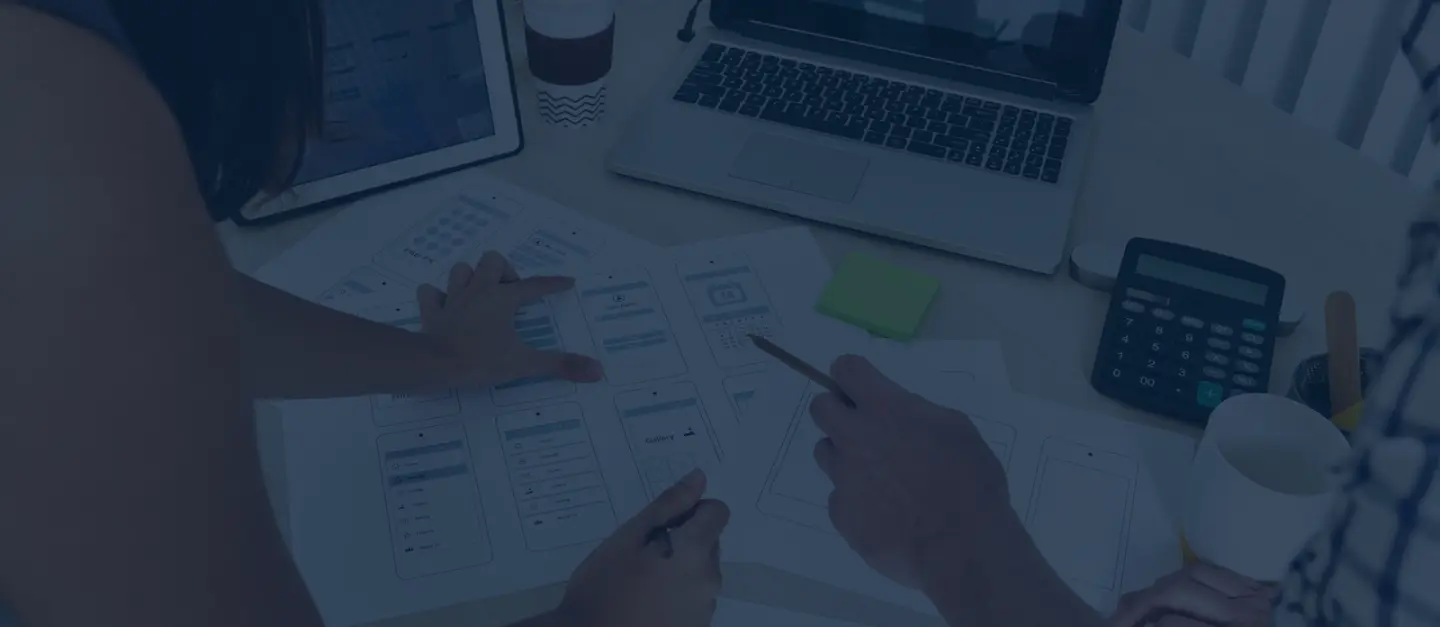 Imagen representativa de Licenciatura en Marketing para campaña de formación online